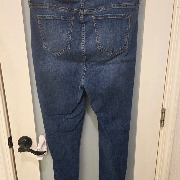 Torrid Premium Blue Skinny Jeans | Size 16R | Mid Wash Stretch Denim - Picture 11 of 15